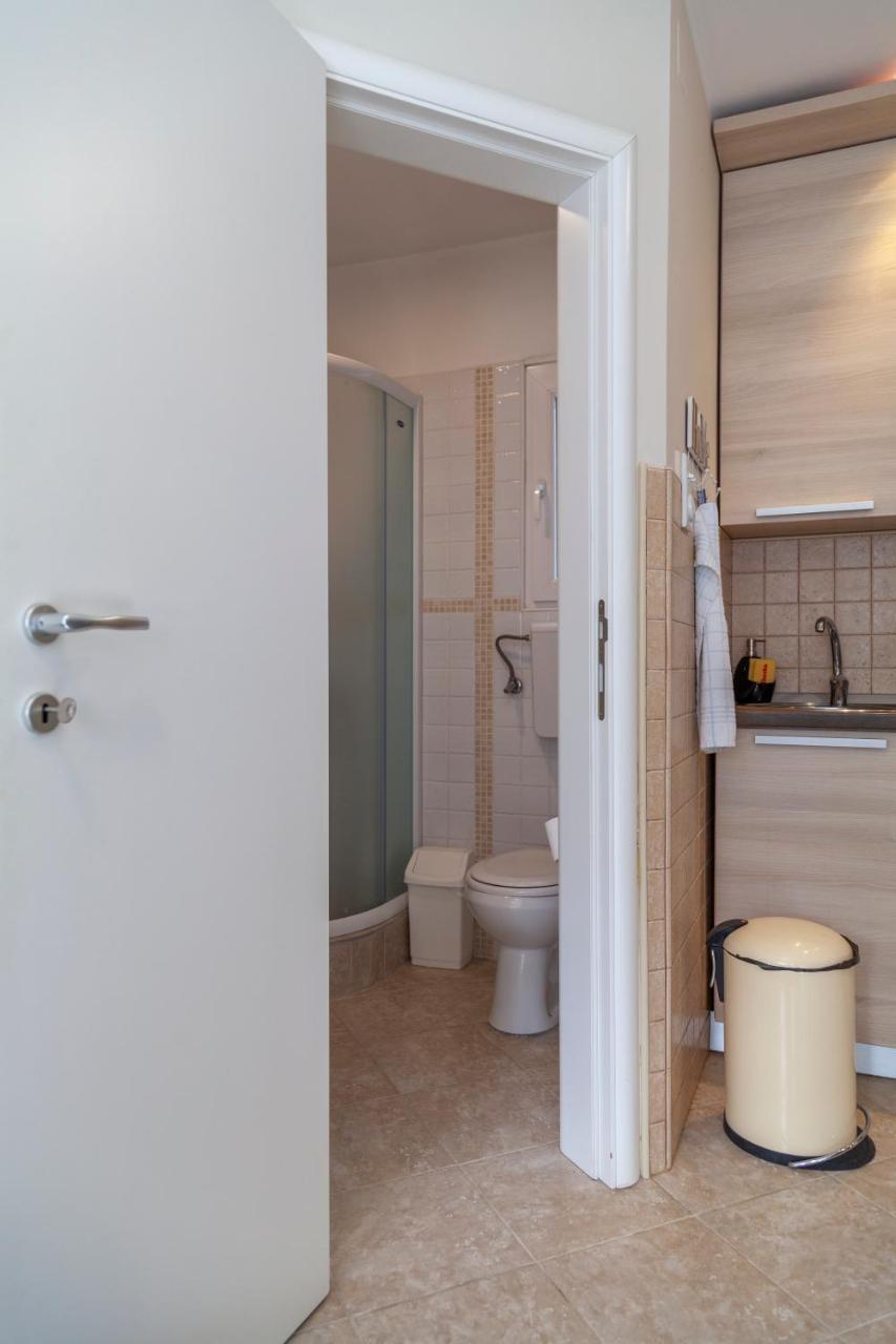 Dc Executive Homes Újvidék Kültér fotó