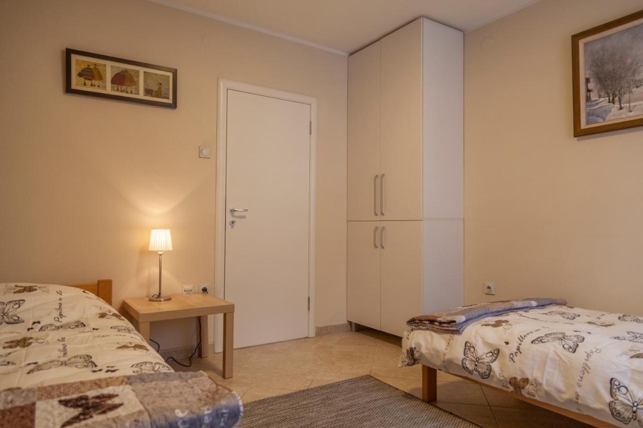 Dc Executive Homes Újvidék Kültér fotó